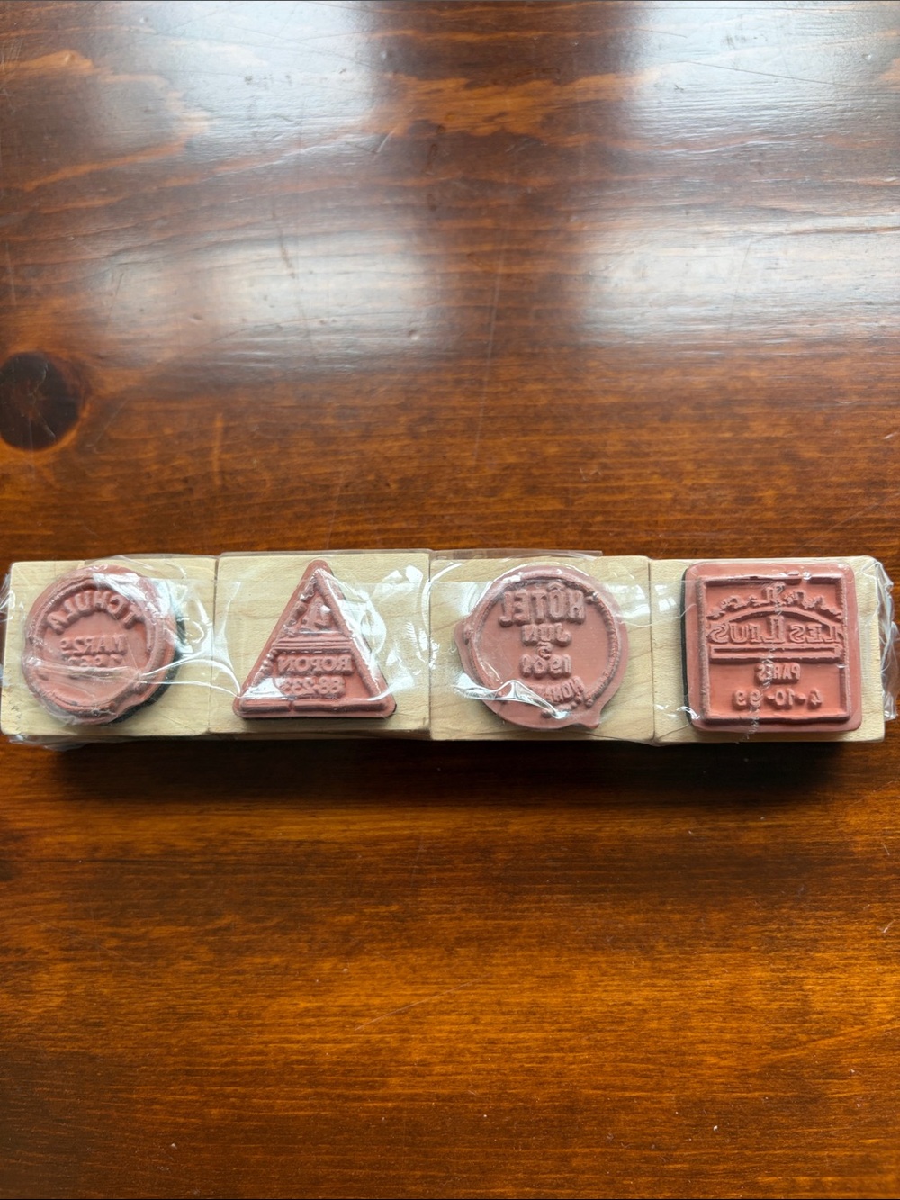 Inkadinkado Foreign Travel Road Signs Rubber Stamp Set, NWT - Picture 2 of 6